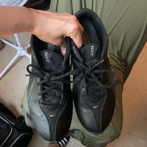 ON HOLD Nike Reax Black Sneakers